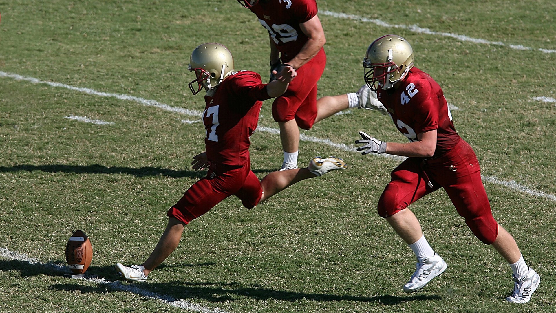 开云体育2026-中场魔术师与足球炼金术，当莫德里奇掌控时间，厄瓜多尔重写秩序